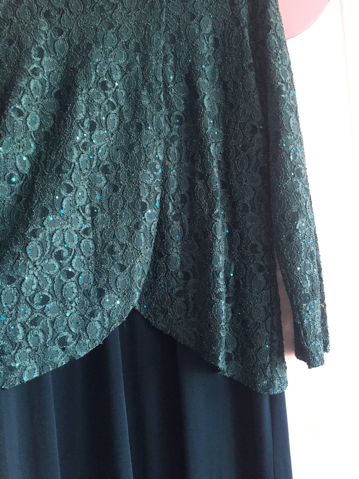 Uzun Kollu Yeşil Kadın Elbise - Görsel 3