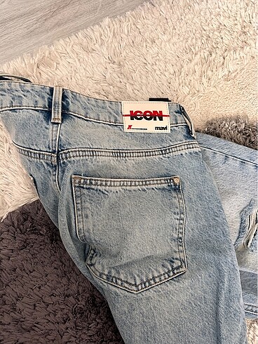 27 Beden mavi Renk jeans