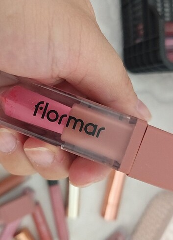  Beden pembe Renk Flormar ruj