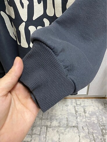 l Beden Sweat kapüşonlu