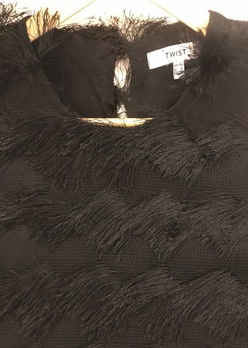 Siyah Nakışlı Volanlı Midi Elbise - Görsel 10