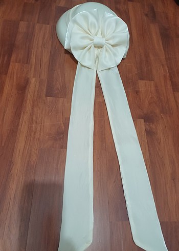 Beyaz Parlak gelin şapkasi - Görsel 4