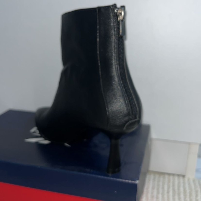 Siyah Deri Topuklu Gizli Fermuarlı Kadın Bot - Görsel 3