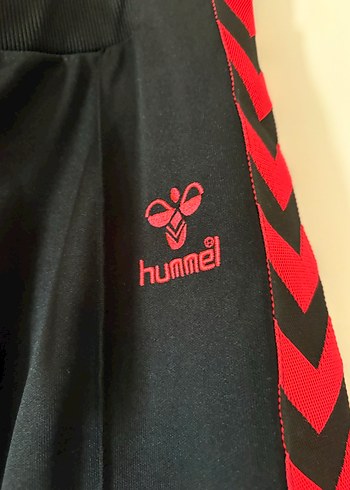 Hummel Kırmızı Şeritli Siyah Hummel Eşofman Altı