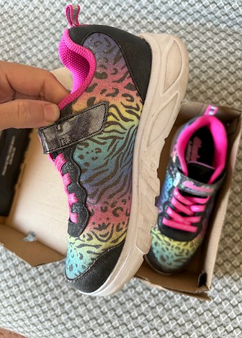 34 Beden çeşitli Renk Skechers orjinal kız çocuk spor ayakkabısı