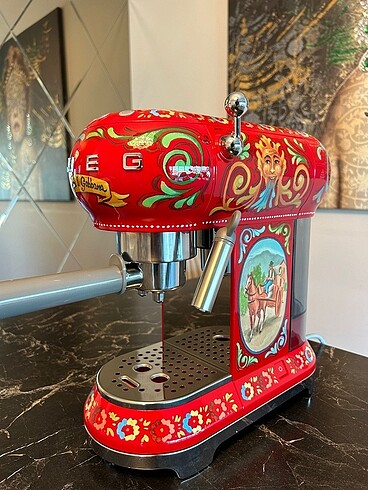 Smeg dolge gabbana espresso makinesi
