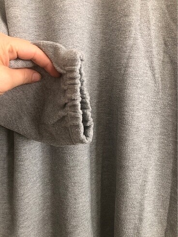l Beden Gri renk pamuklu tunik ve pantolon