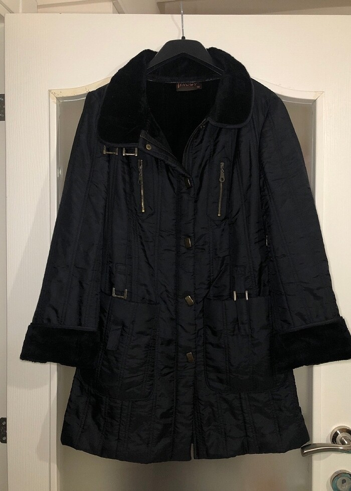 İçi kürklü siyah mont. - Görsel 2