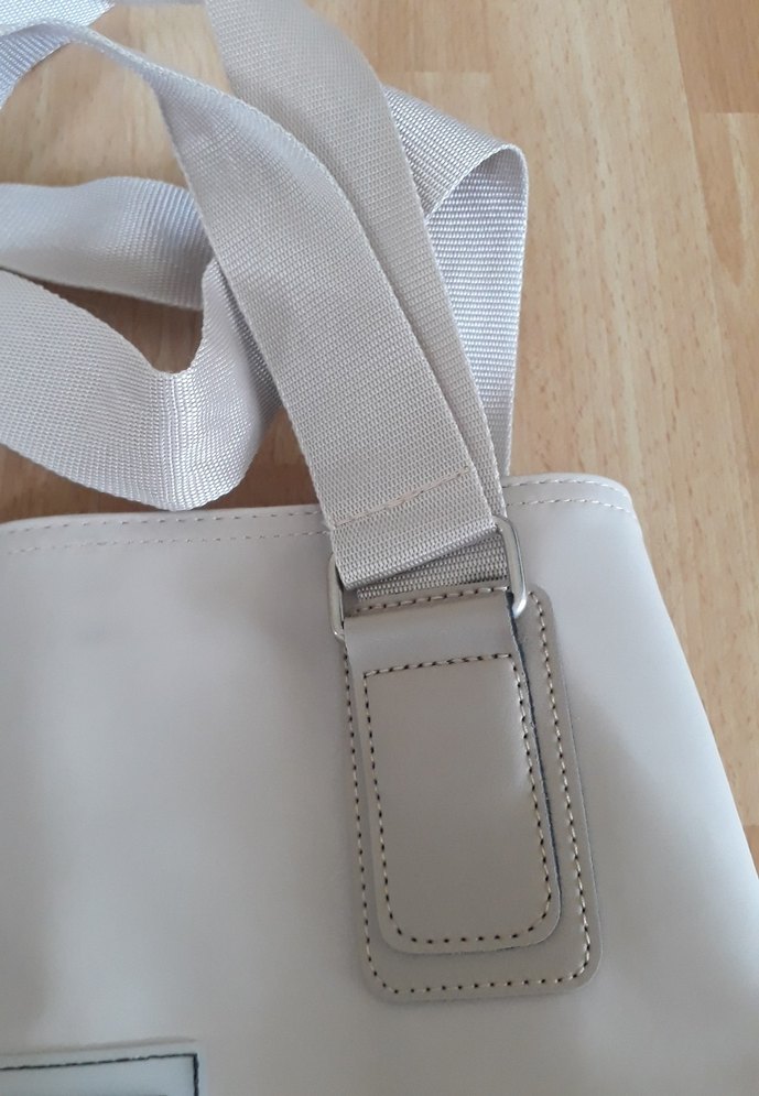 Kadın Bej Change Time Su Geçirmez El Omuz Çantası Pat Detaylı - Görsel 3