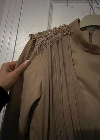 Bej İşlemeli Uzun Abiye Elbise - Görsel 7