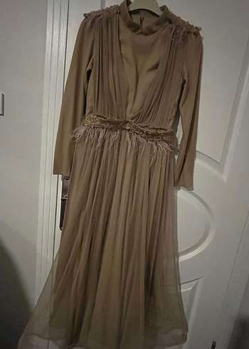 Bej İşlemeli Uzun Abiye Elbise - Görsel 8