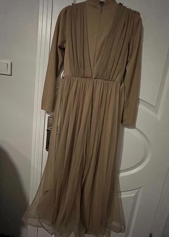 Bej İşlemeli Uzun Abiye Elbise - Görsel 5