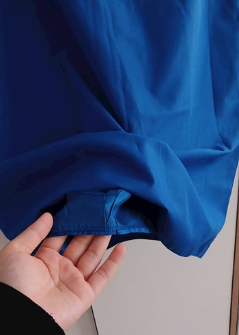 Mavi Saten Uzun Drapeli Kadın Etek - Görsel 4