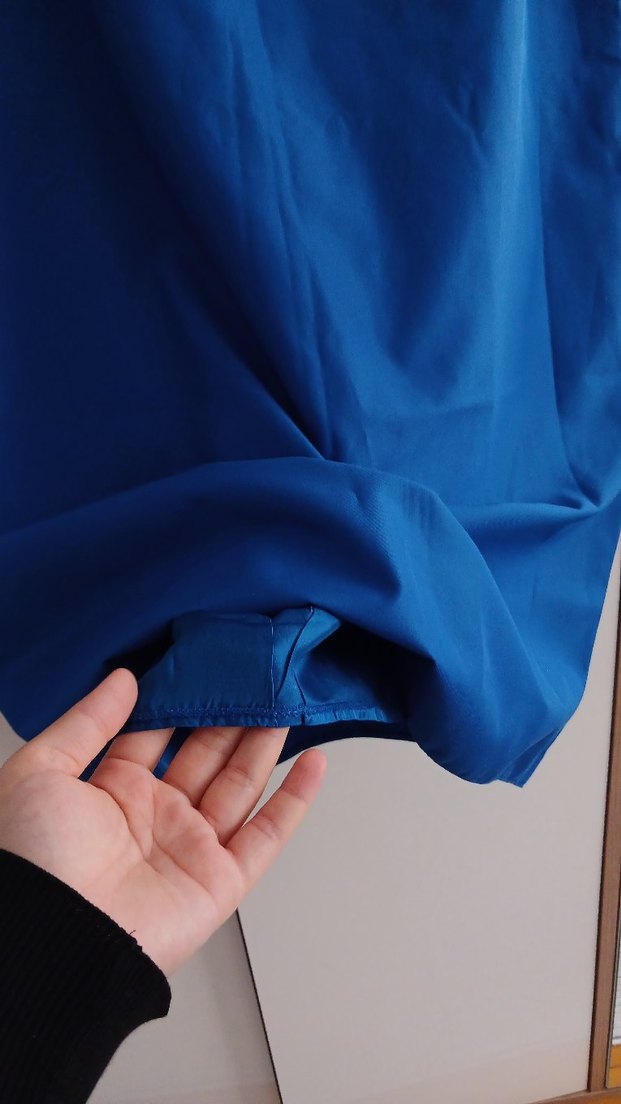 Mavi Saten Uzun Drapeli Kadın Etek - Görsel 4