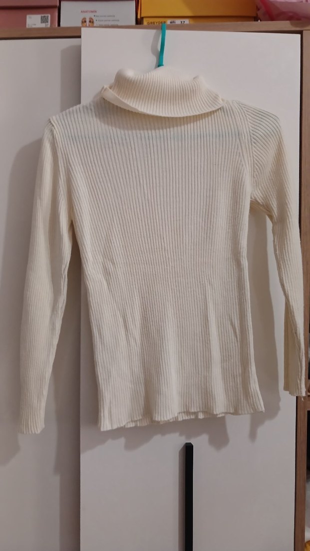 Bej Kadın Boğazlı Triko Kazak - Görsel 3