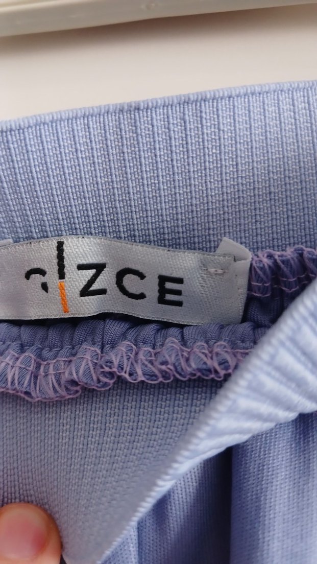 Mavi Uzun Pilili Kadın Etek - Görsel 3