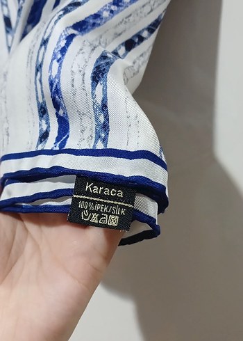 Beden Karaca İpek Renkli Eşarp