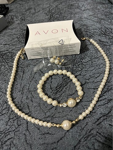 AVON İnci set