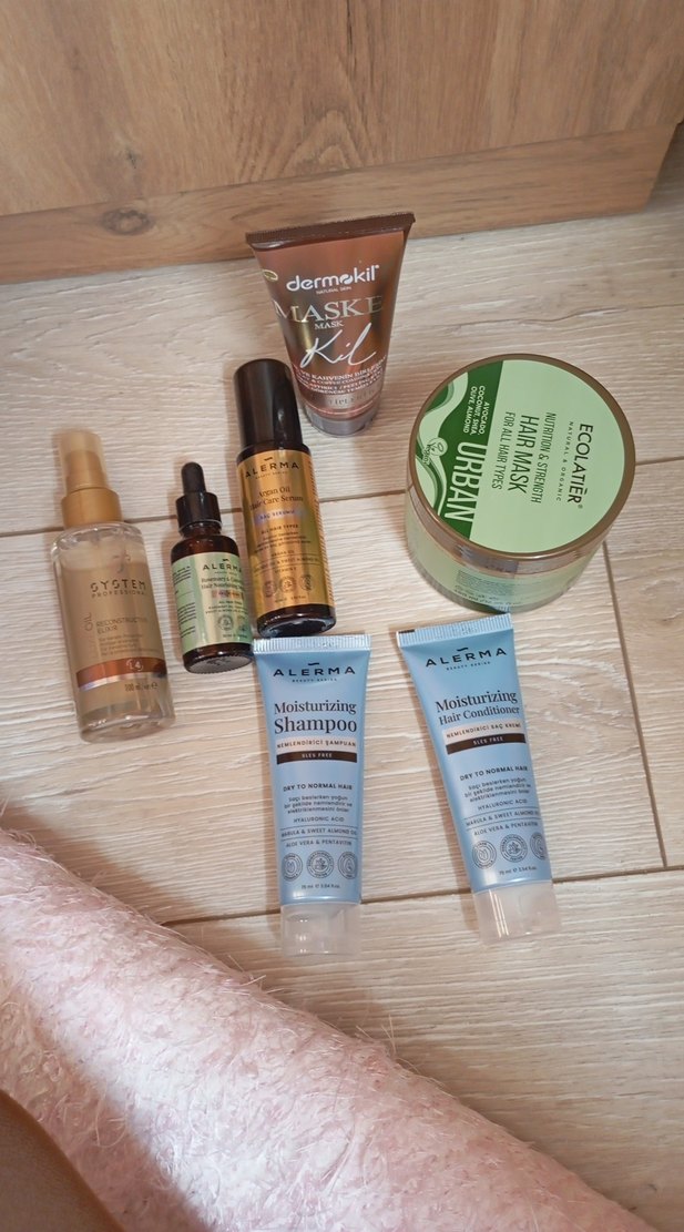 Nemlendirici Saç Bakım Ürünleri Seti - Görsel 4