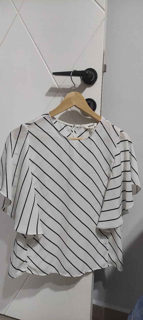 Koton Çizgili Pliseli Gri Beyaz Kadın Bluz - Görsel 4