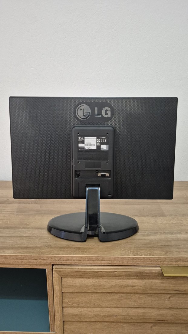 Siyah LG LED Monitör - Görsel 2