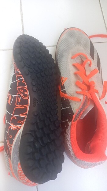 42 Beden Adidas krampon 42 numara