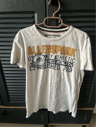 Tshirt