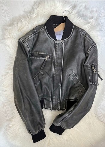 BERSHKA Deri ceket