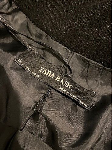 Zara Zara kısa şapkalı kaban