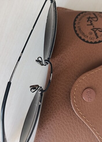 Ray Ban polarize güneş gözlüğü - Görsel 3