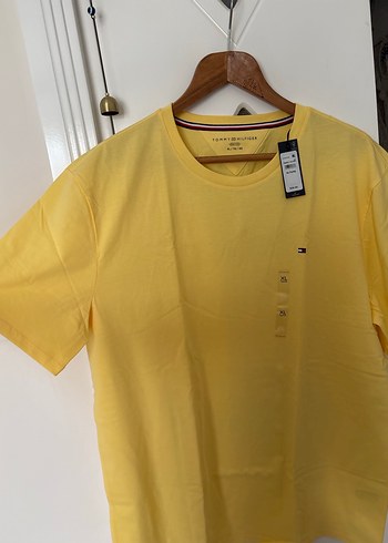 Tommy Hilfiger Sarı Pamuklu Erkek Tişört - Görsel 3