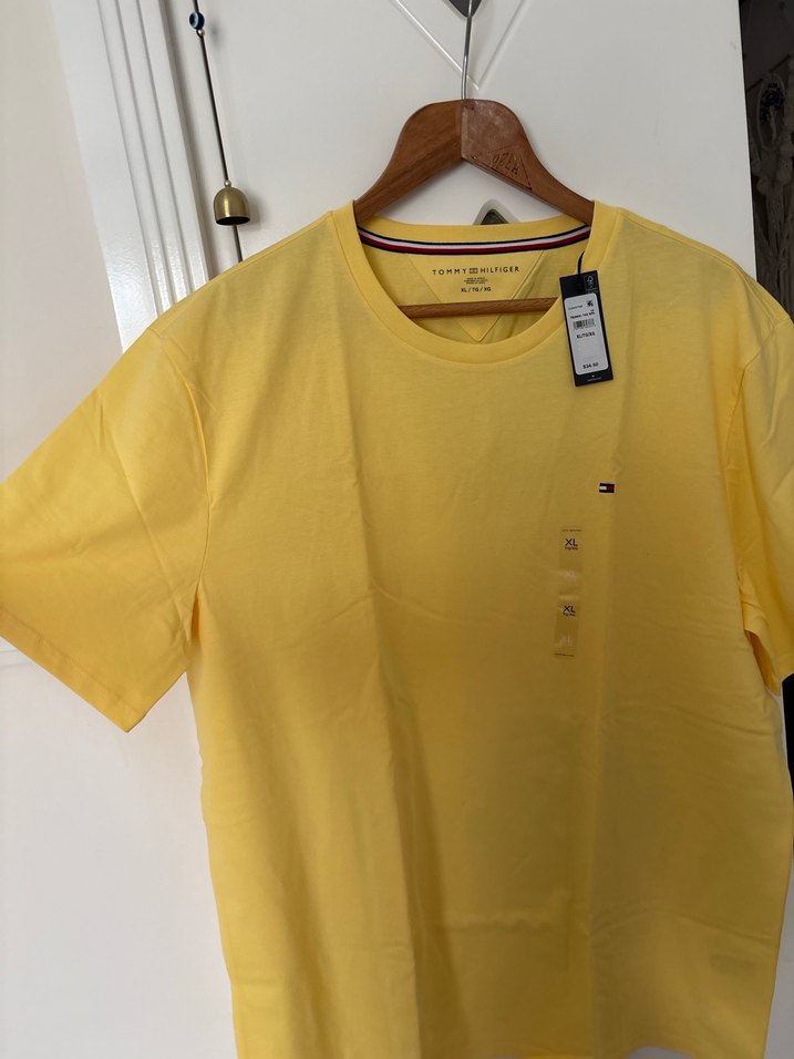 Tommy Hilfiger Sarı Pamuklu Erkek Tişört - Görsel 3