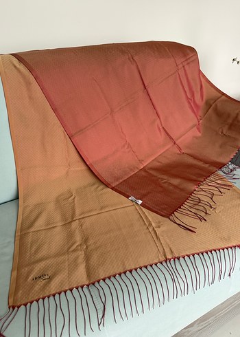 Bej Parlak İpek Kadın Şal - Görsel 4