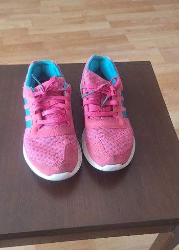 Pembe Bağcıklı Kadın Spor Ayakkabı