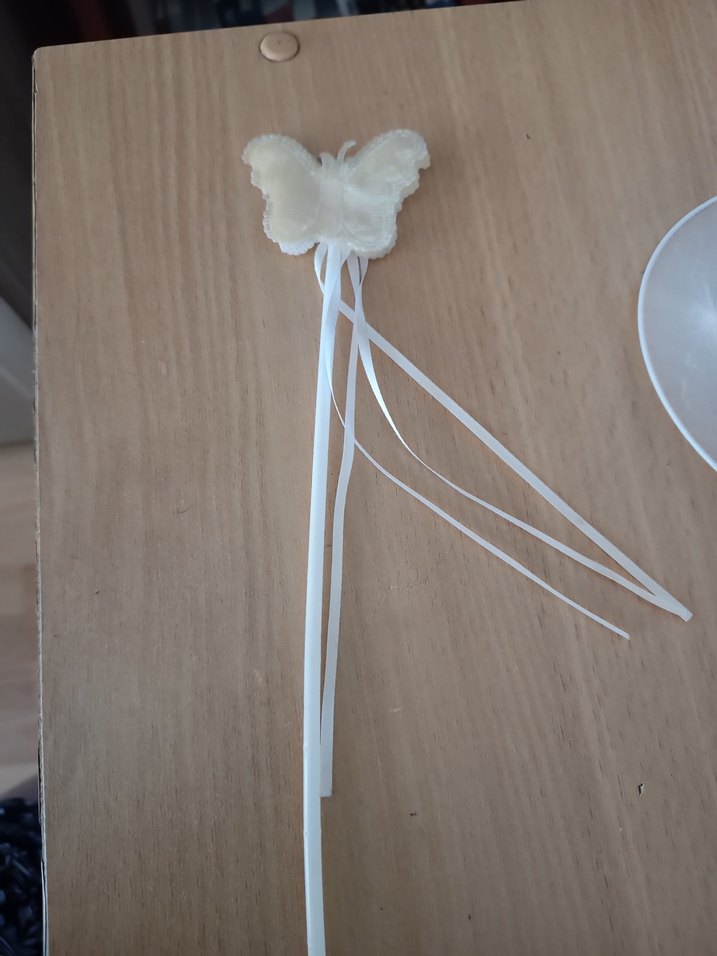 Beyaz Şeffaf Nakışlı Kelebek Kanat Seti - Görsel 3