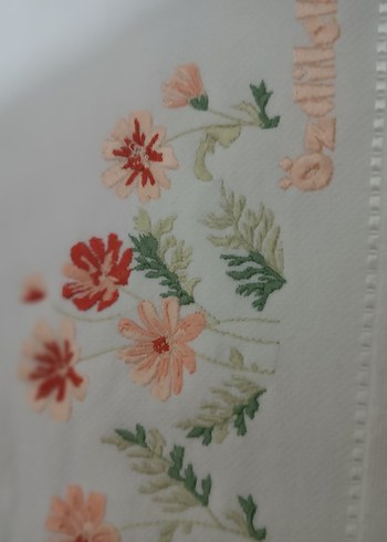 Nakışlı Beyaz Pastel Havlu İncili iğne oyası - Görsel 3