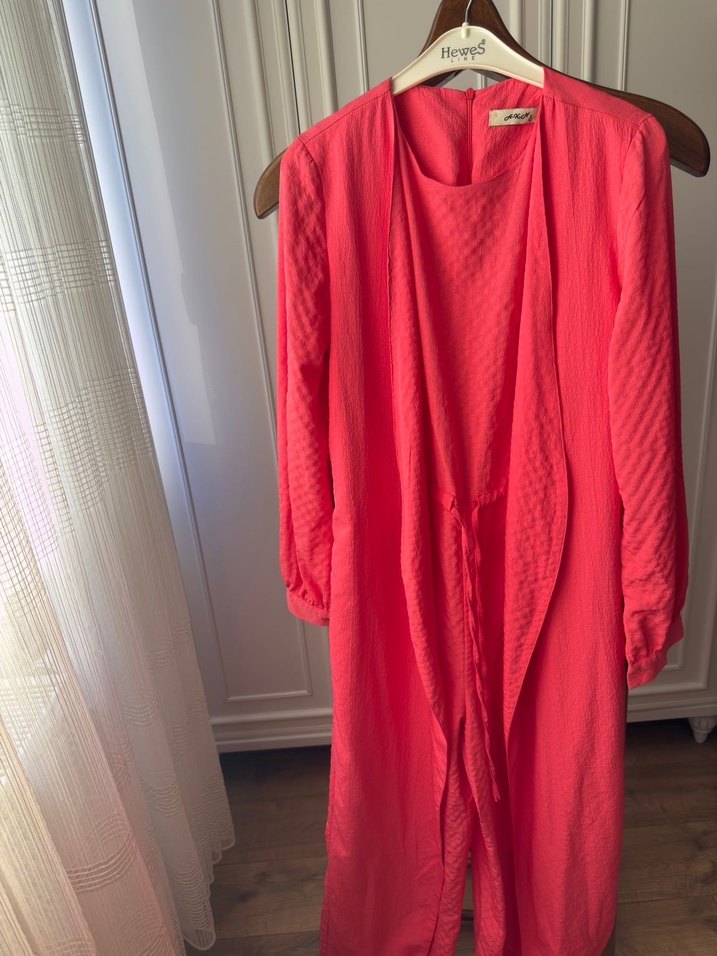 Pembe Uzun Kollu Kadın Tulum - Görsel 2