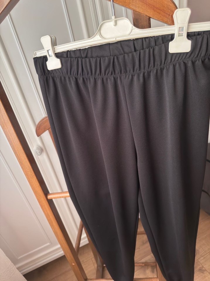 Siyah takım S-M beden - Görsel 4