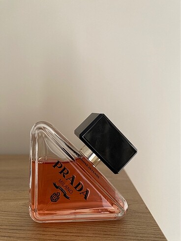 Prada Paradoxe Intense