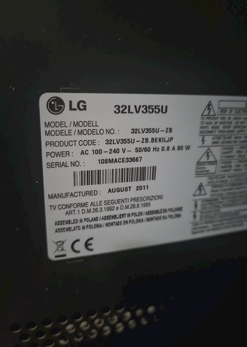 LG 32 İNÇ FULL HD LCD TV (KISMEN ÇALIŞIYOR)