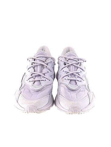 38 Beden Adidas Spor Ayakkabı %70 İndirimli.