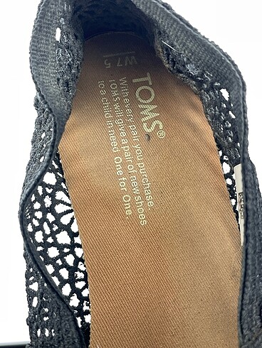 38 Beden siyah Renk TOMS Babet %70 İndirimli.