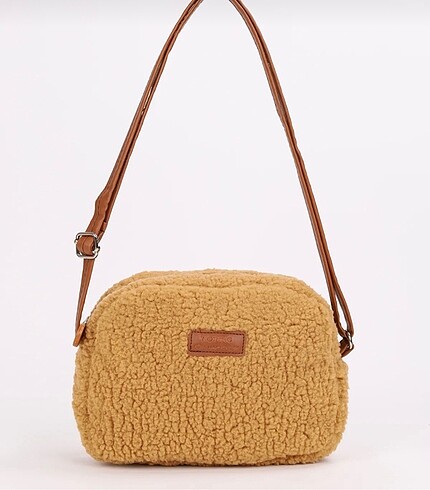 Kürklü Çanta - Görsel 2