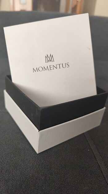 Momentus MOMENTUS KADIN KOL SAATİ