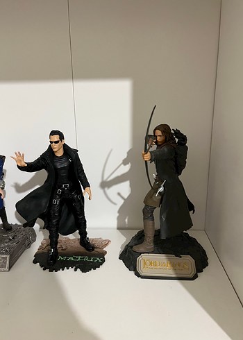  mcfarlane moviemaniacs figür: matrix, fallout, lord of the rings