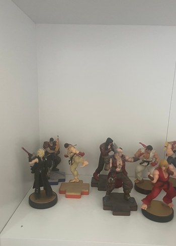  amiibo ve totaku figürler