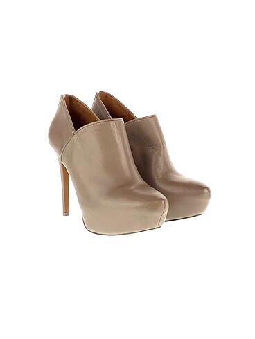Nine West Nine West Bot %70 İndirimli.