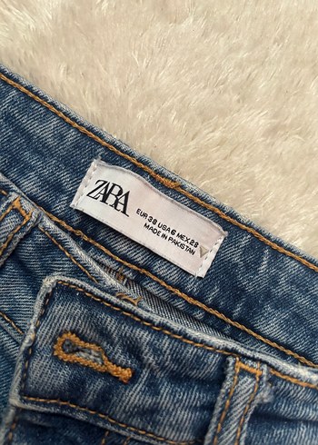 Düğmeli, Rahat Kesim Mavi Midi Kot Pantolon - Görsel 2