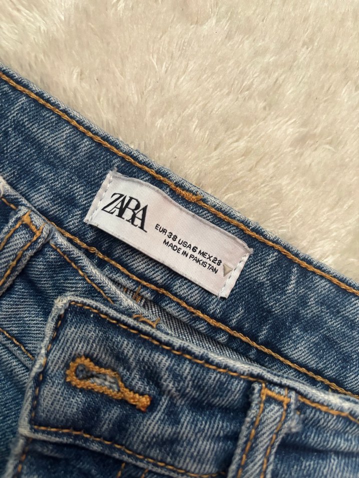 Düğmeli, Rahat Kesim Mavi Midi Kot Pantolon - Görsel 2