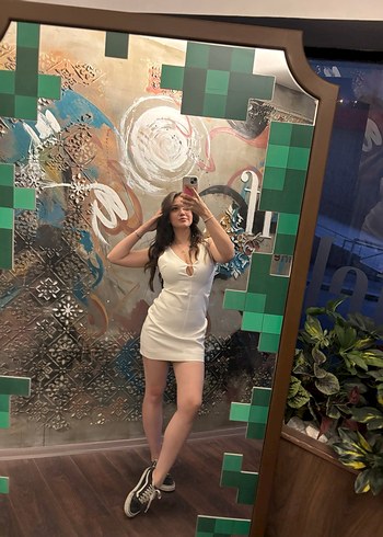 Beyaz göğüs dekolteli elbise - Görsel 5